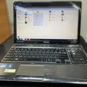 TOSHIBA Notebook i7