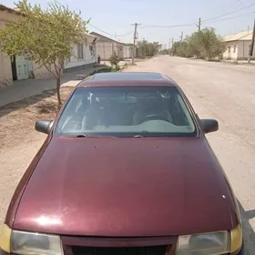 Opel Vectra 1990