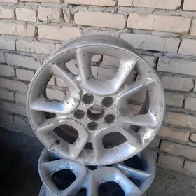 Диска лимитет 17