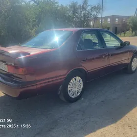 Toyota Camry 1999
