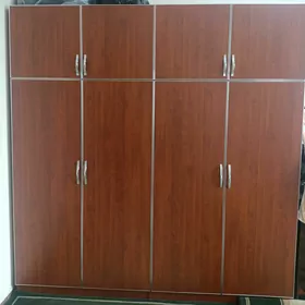 Mebel stenka, shkaf