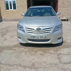 Toyota Camry 2010