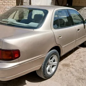 Toyota Camry 1996