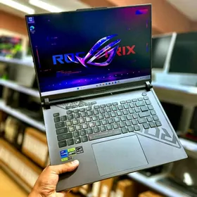 RTX 4060 / i7-13 / RAM 16GB