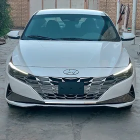 Hyundai Elantra 2021