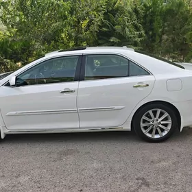 Toyota Camry 2013