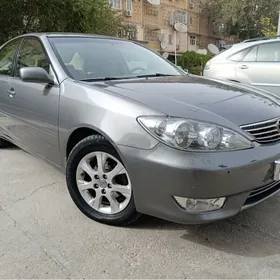 Toyota Camry 2005