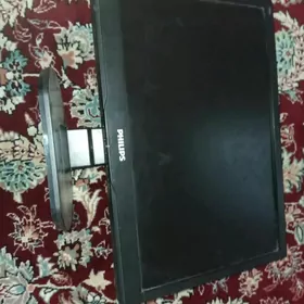 19 lyk albom monitor