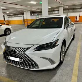Lexus ES 350 2023