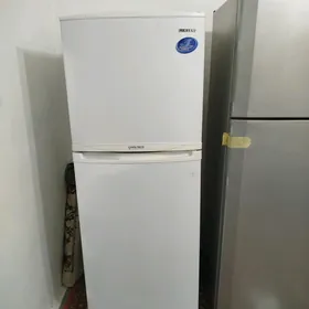 Samsung holadelnik