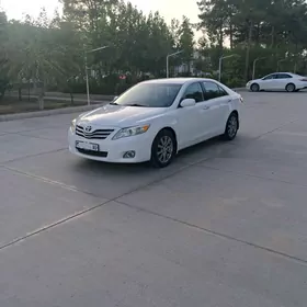 Toyota Camry 2010