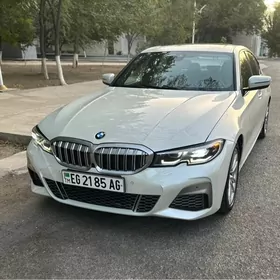 BMW 330 2021