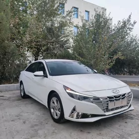 Hyundai Elantra 2021