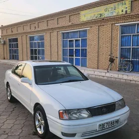 Toyota Avalon 1999