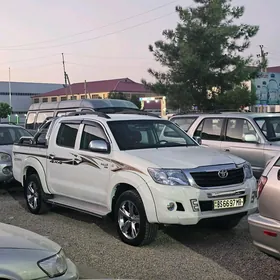 Toyota Hilux 2010