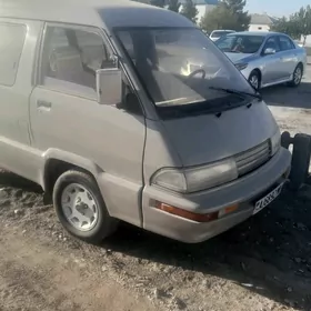 Toyota Hiace 1993