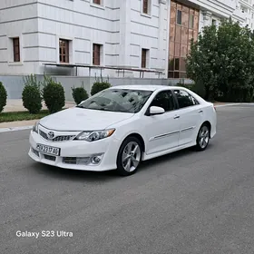 Toyota Camry 2012