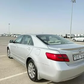 Toyota Camry 2010