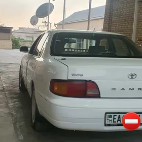 Toyota Camry 1995