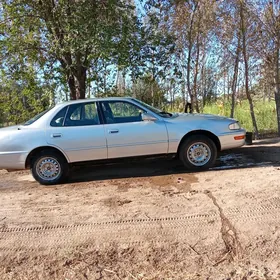 Toyota Camry 1993