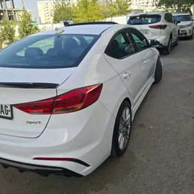 Hyundai Elantra 2018