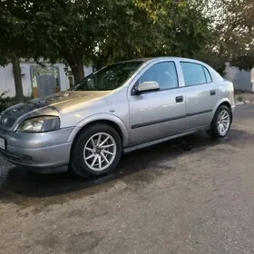 Opel Astra 2003