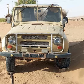 UAZ 469 1990