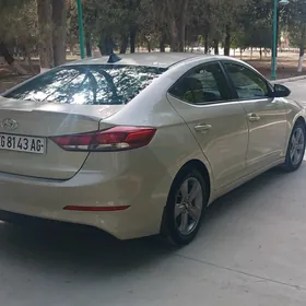 Hyundai Elantra 2018