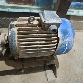 Elektro motor