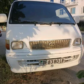 Toyota Hiace 2001