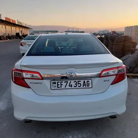 Toyota Camry 2012
