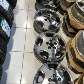 Manty R16