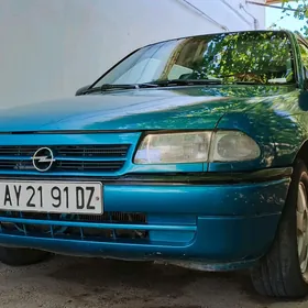 Opel Astra 1996