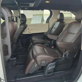 Toyota Sienna 2023