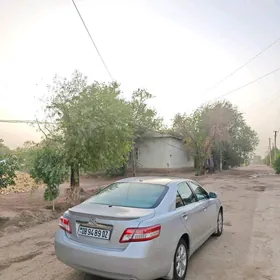 Toyota Camry 2010
