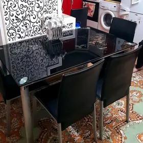 Кухонный стол+4 стул
