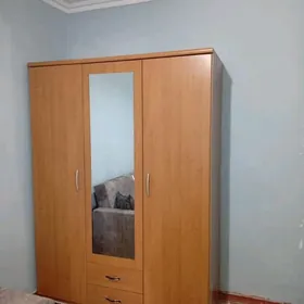 Шифоньер