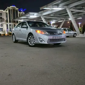 Toyota Camry 2013
