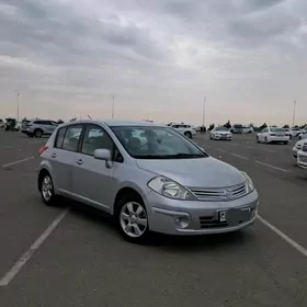 Nissan Versa 2010