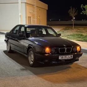 BMW 525 1990