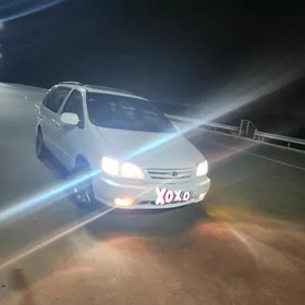 Toyota Sienna 2002