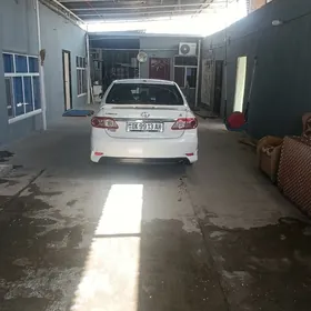 Toyota Corolla 2011