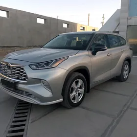 Toyota Highlander 2020