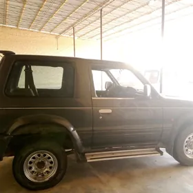 Mitsubishi Pajero 1991
