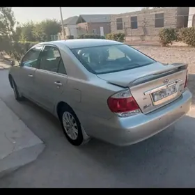 Toyota Camry 2003
