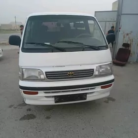 Toyota Hiace 1990