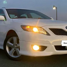 Toyota Camry 2011