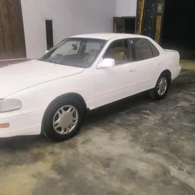Toyota Camry 1993