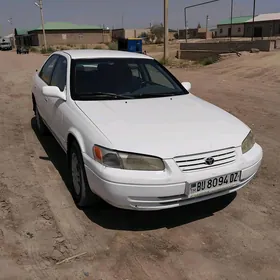 Toyota Camry 1998