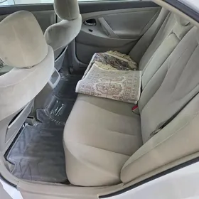 Toyota Camry 2010